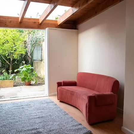 Ninho @ Francos 招待所 *